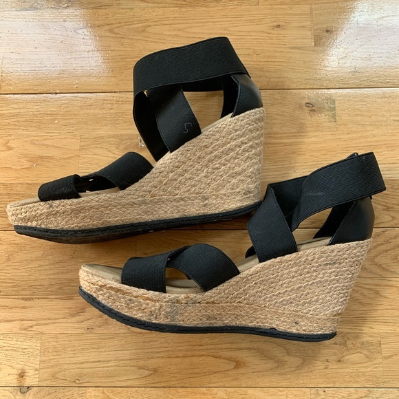 Reaction Heels - Picture 4 of 4